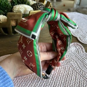 LV - Louis Vuitton hairband